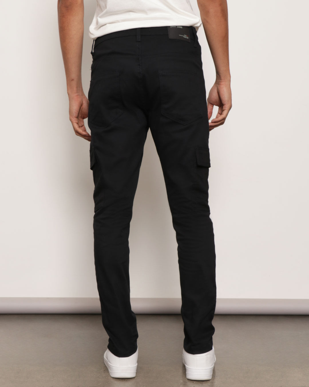 Calca-Sja-Jvm-Cgo-Pto-Mesa-Su---94273---Preto