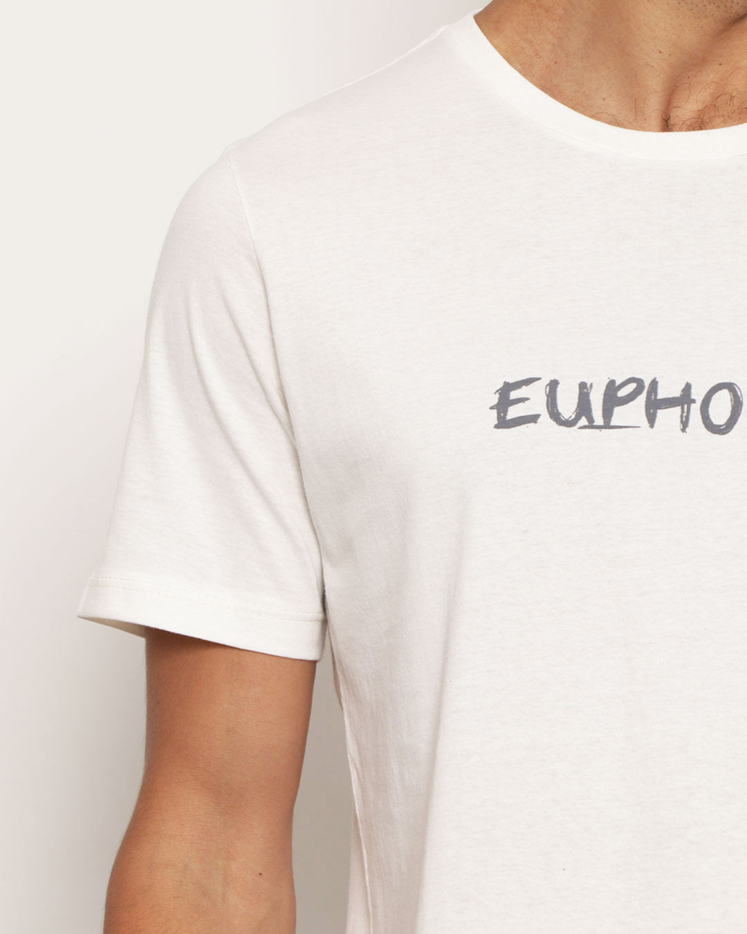 Camiseta-Mc-811966-Est-Frente-E-Costa---Off-White