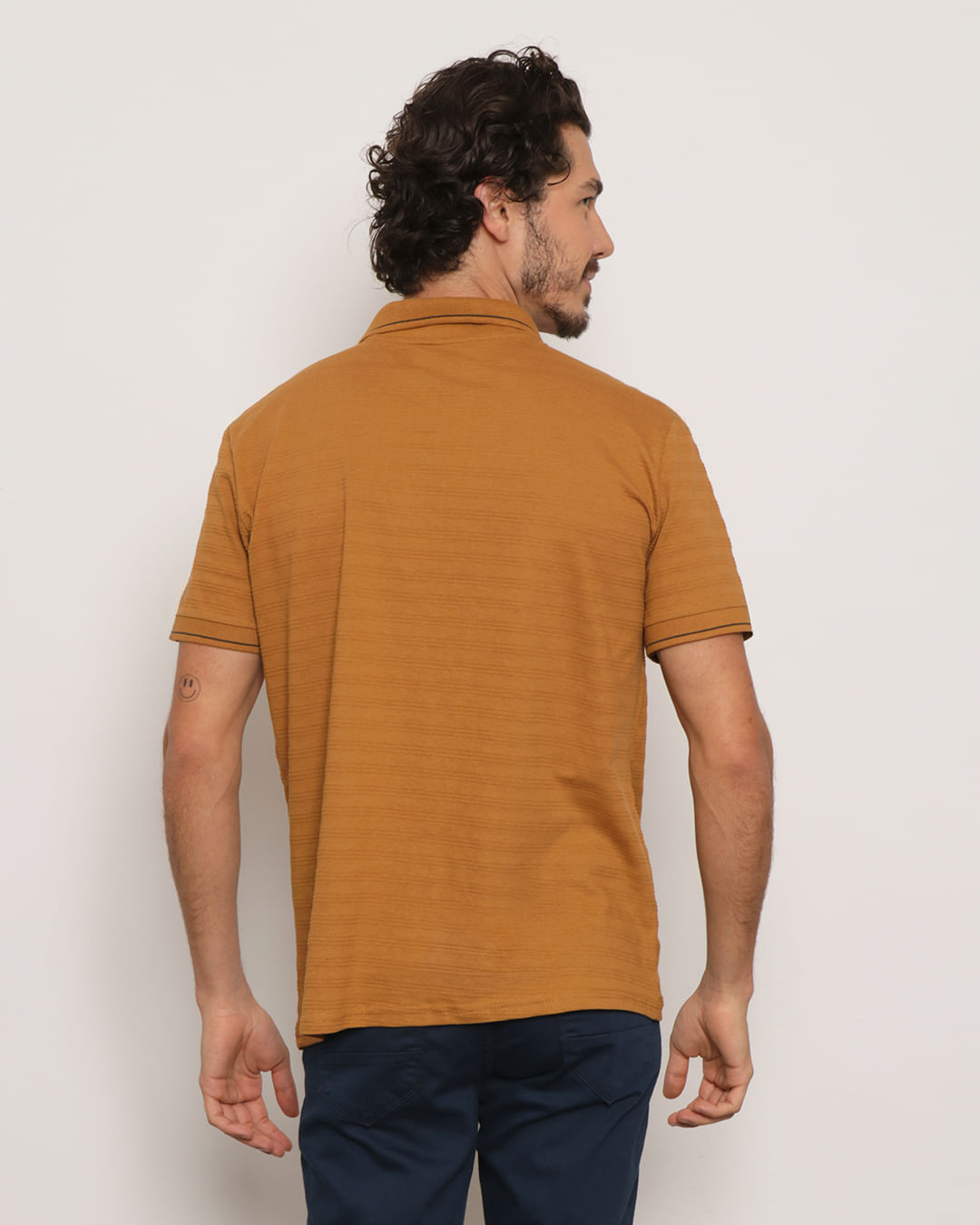 Polo-Textura-Ocre-Pgg---Marrom-Medio