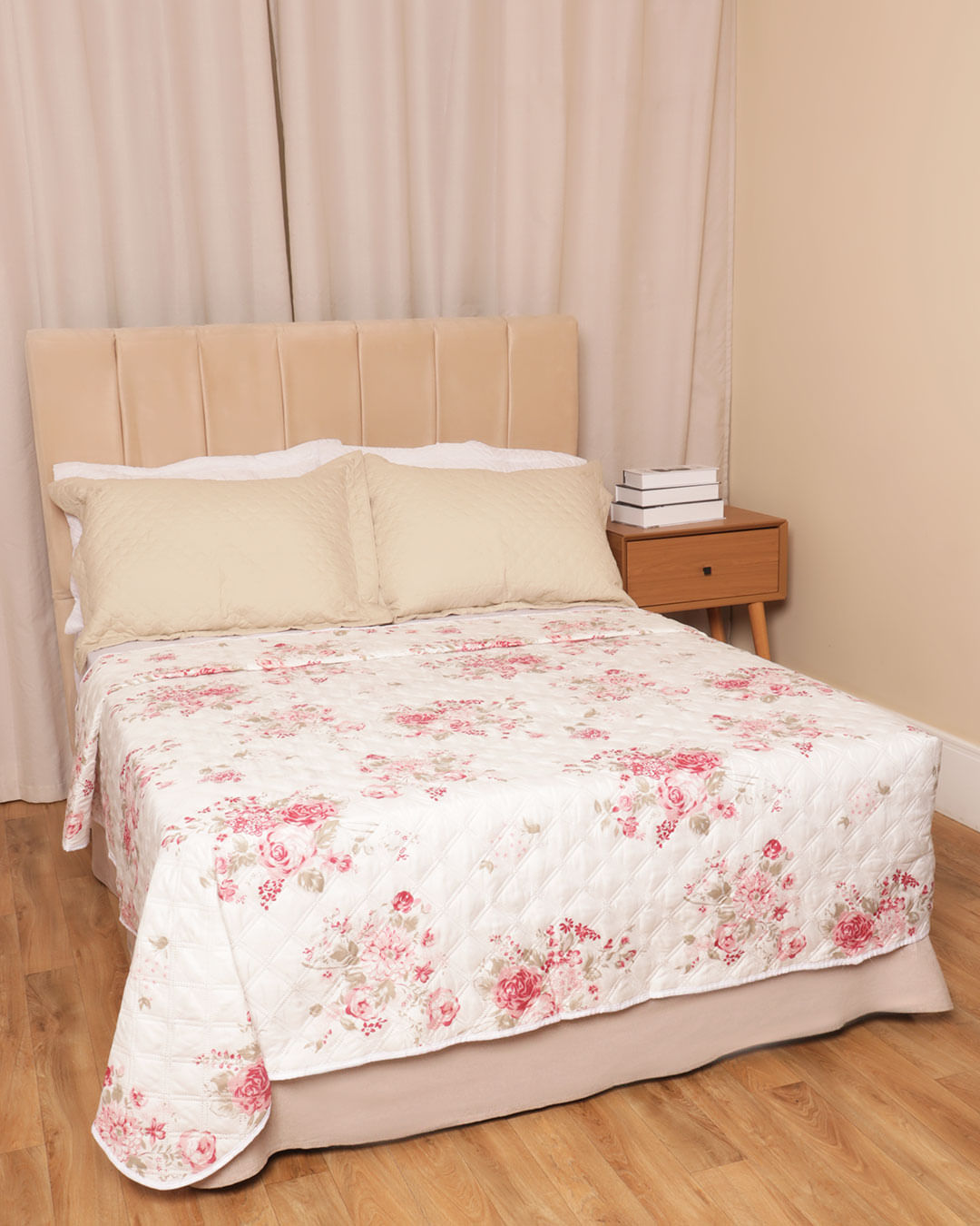 Colcha-Casal-Com-Vies-Romantico---Branco-Geometrico