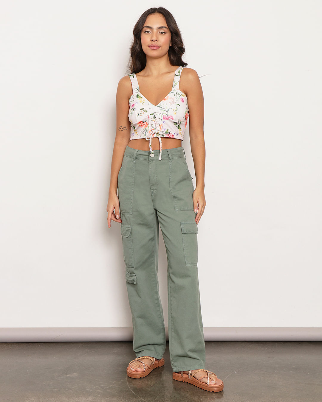 Regata-Cropped-Estampado-Ilhoes-11690---Bege-Claro