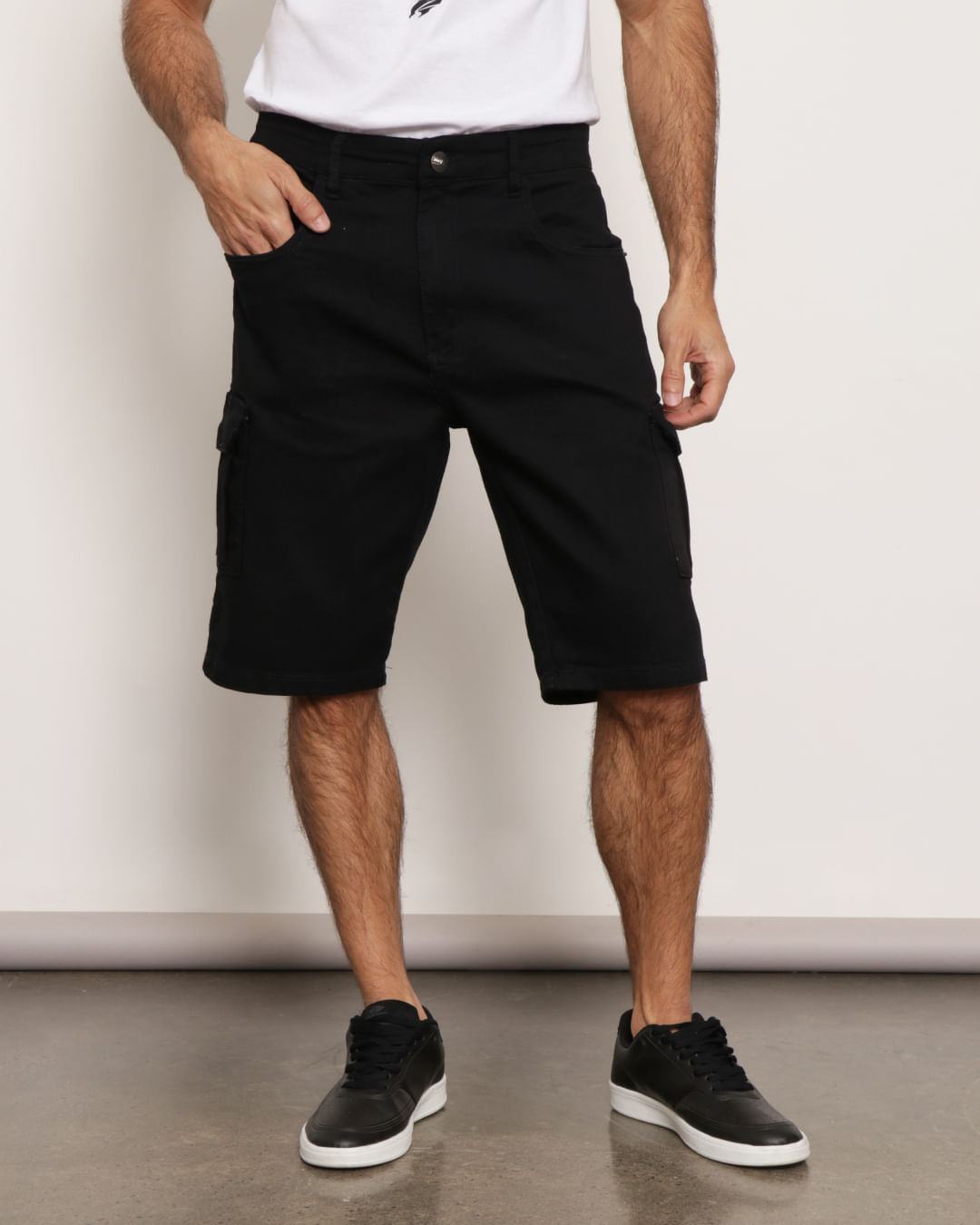 Brmda-Jns-Ctp-Cgo-Blk----1925---Black-Jeans-Escuro