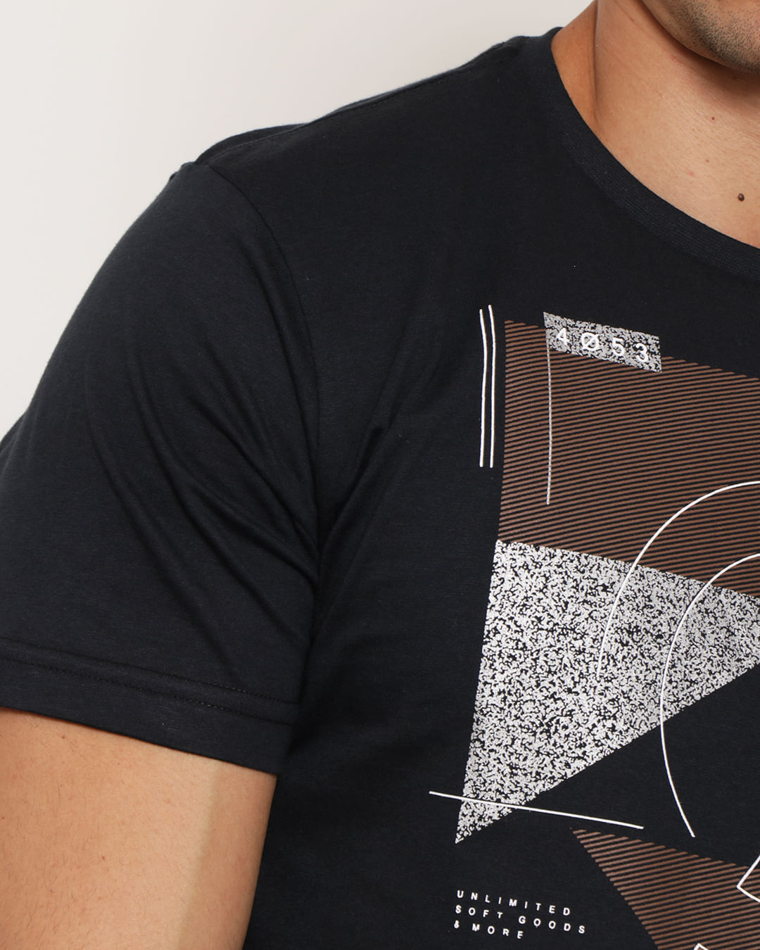Camiseta-Gangster--10163169-Price-Pgg---Preto
