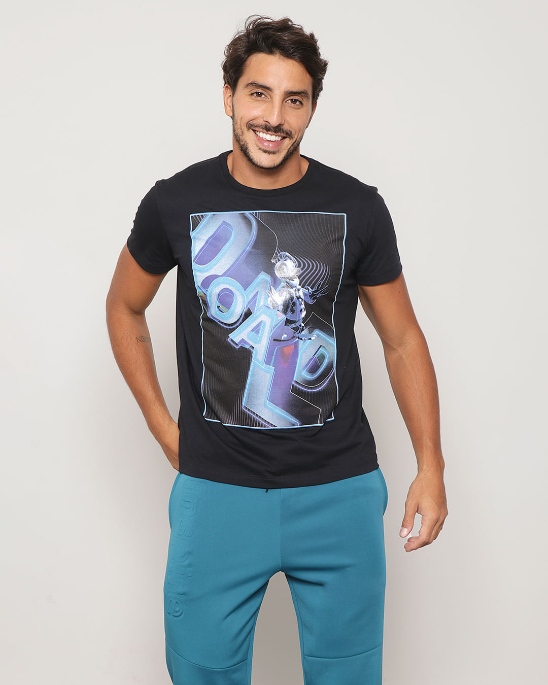 Cami-Trd121085-Donald-Disney-100-Pgg---Preto