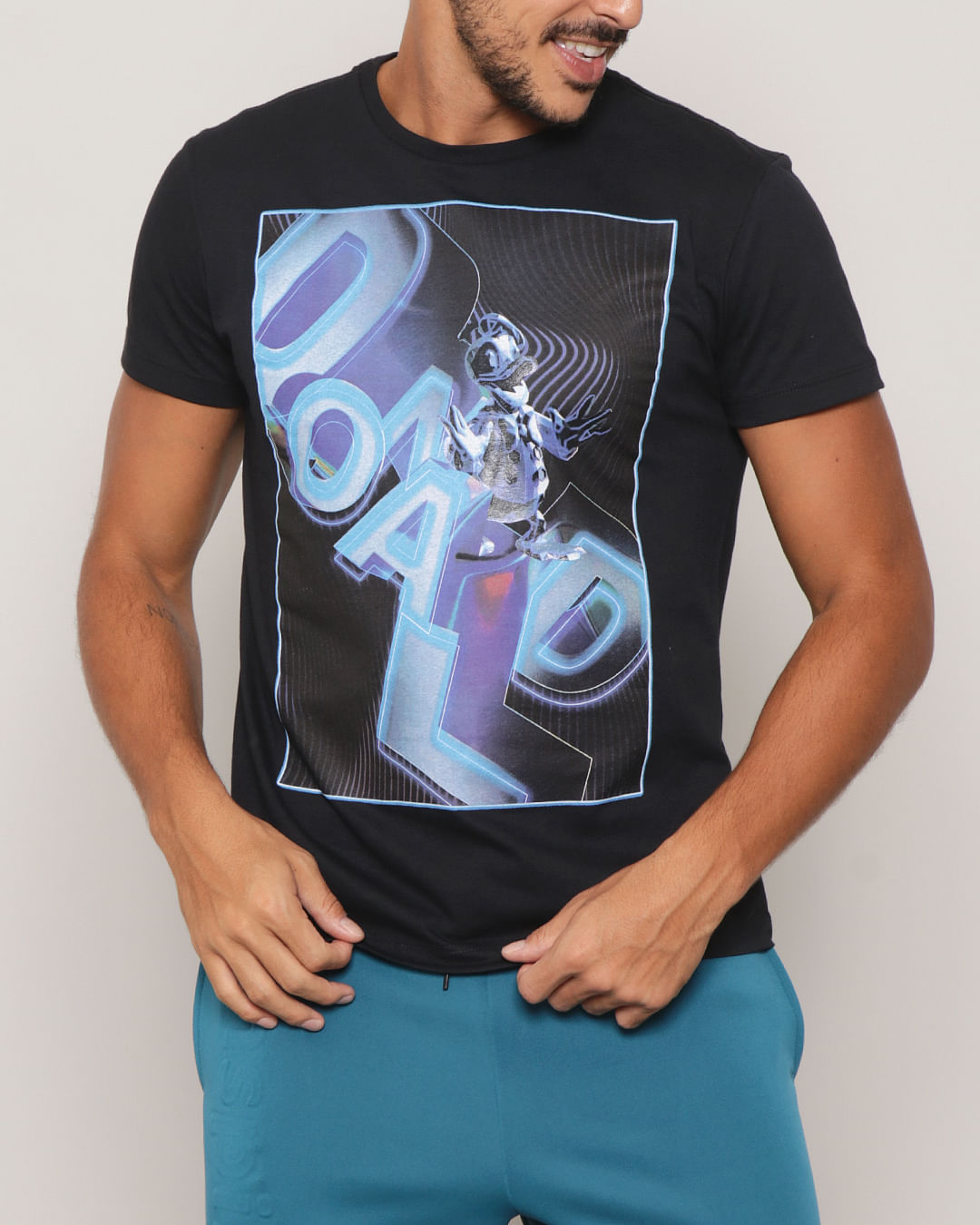 Cami-Trd121085-Donald-Disney-100-Pgg---Preto