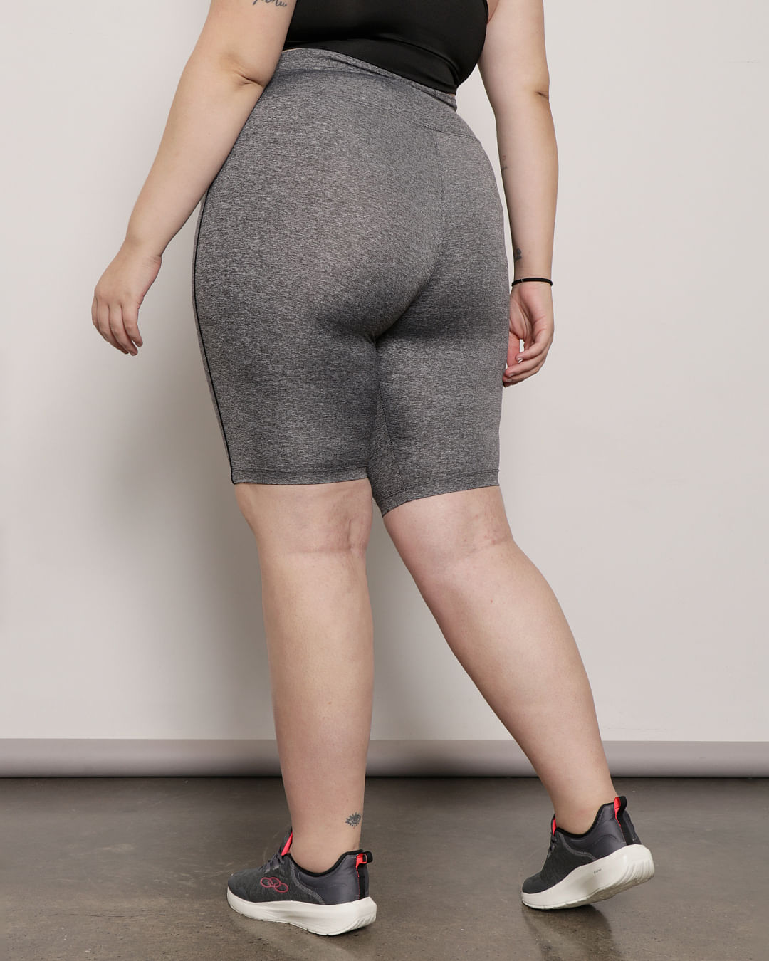 Short-002-Ciclista-Liso-Com-Friso-Plus---Mescla-Medio