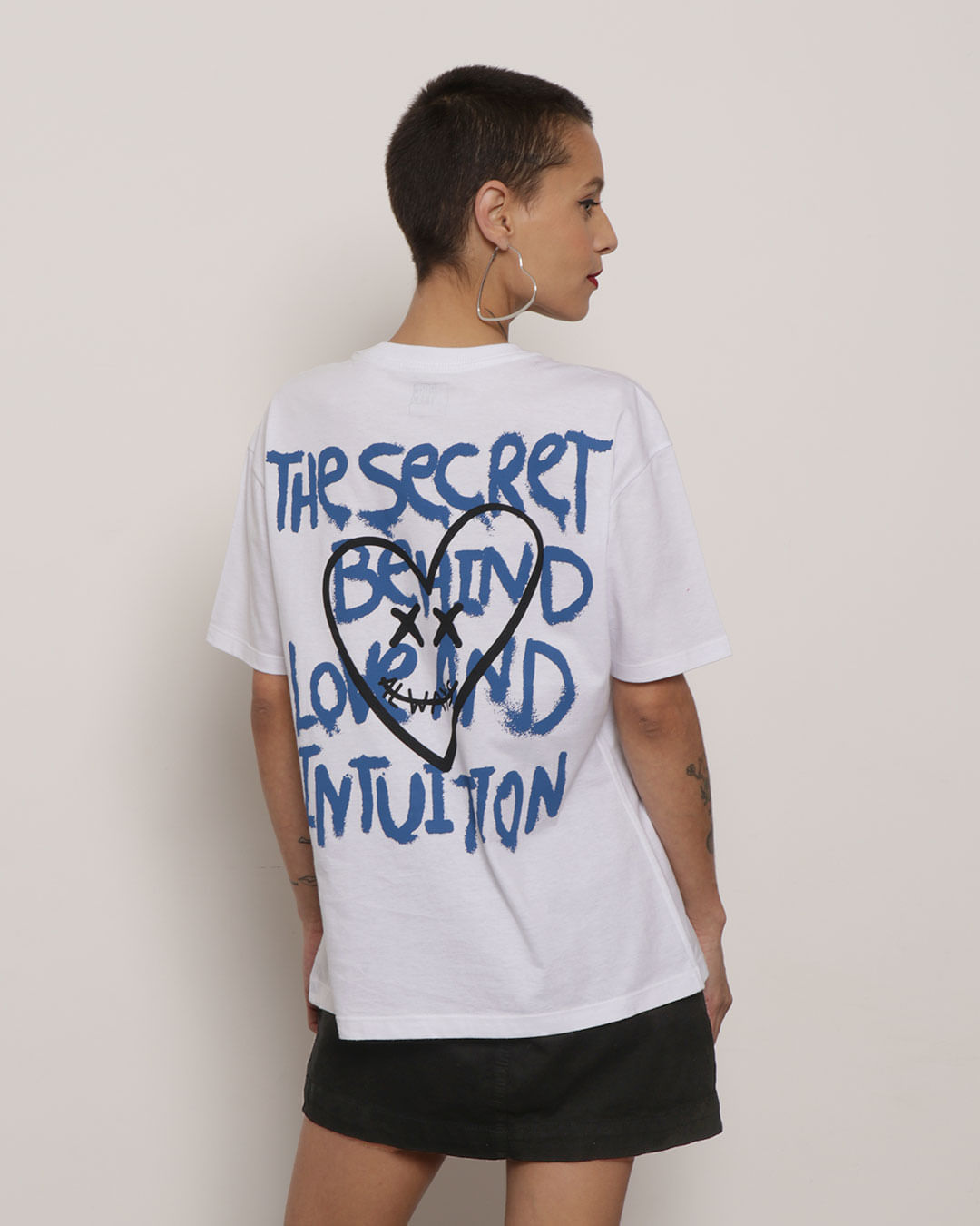 Camiseta-Mc-10125831-Over-Silk-Costas---Branco