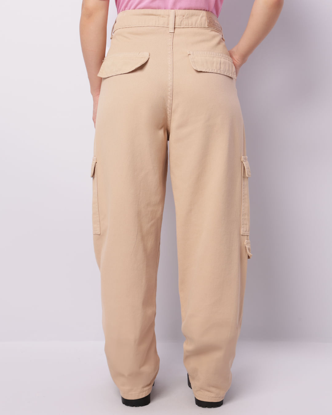 Calca-22602988-Srj-Reta-Bolso-Cargo-Fem---Marrom-Claro