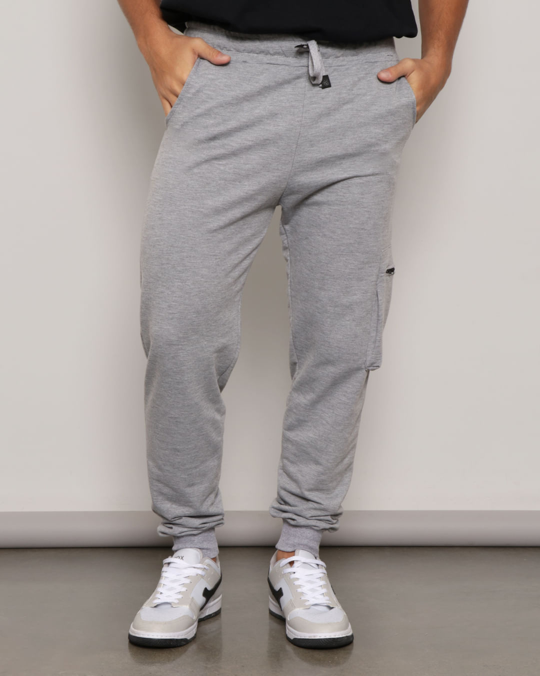 -Calca-Moletom-Masculina-Jogger-Bolso-Cargo-Cinza