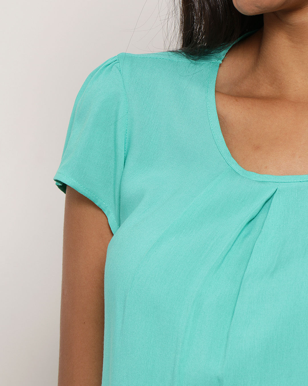 Blusa-3229-3t-Pregas-Frente-Mc---Verde-Medio
