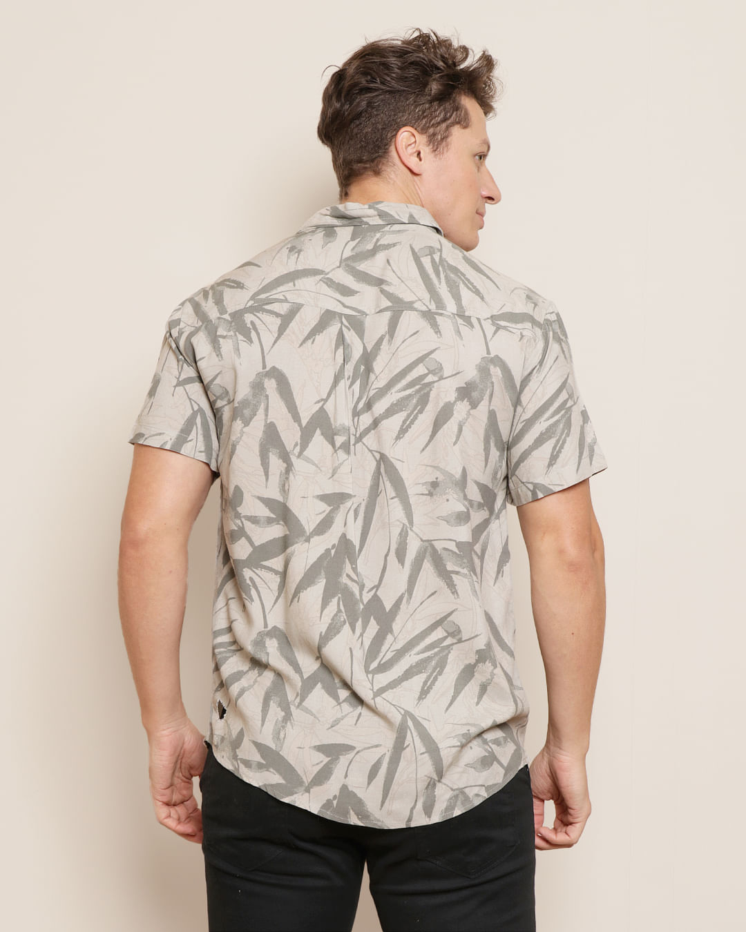 Camisa-Mc-Visc-T13-4-Cinza-Folha-Pgg---Cinza-Claro