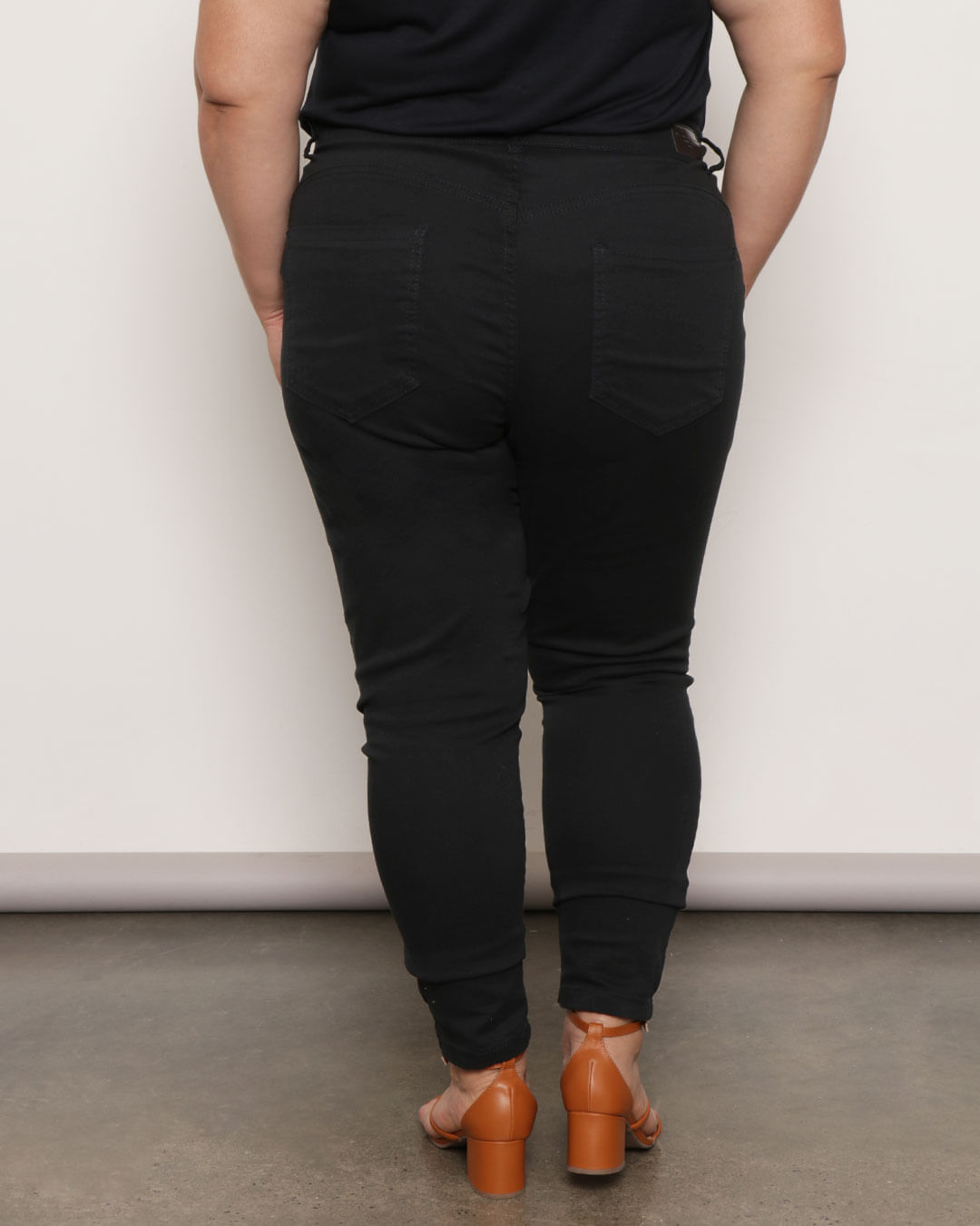 Calca-72103-Srj-Skinny-Nervura-Fem-Tg---Preto