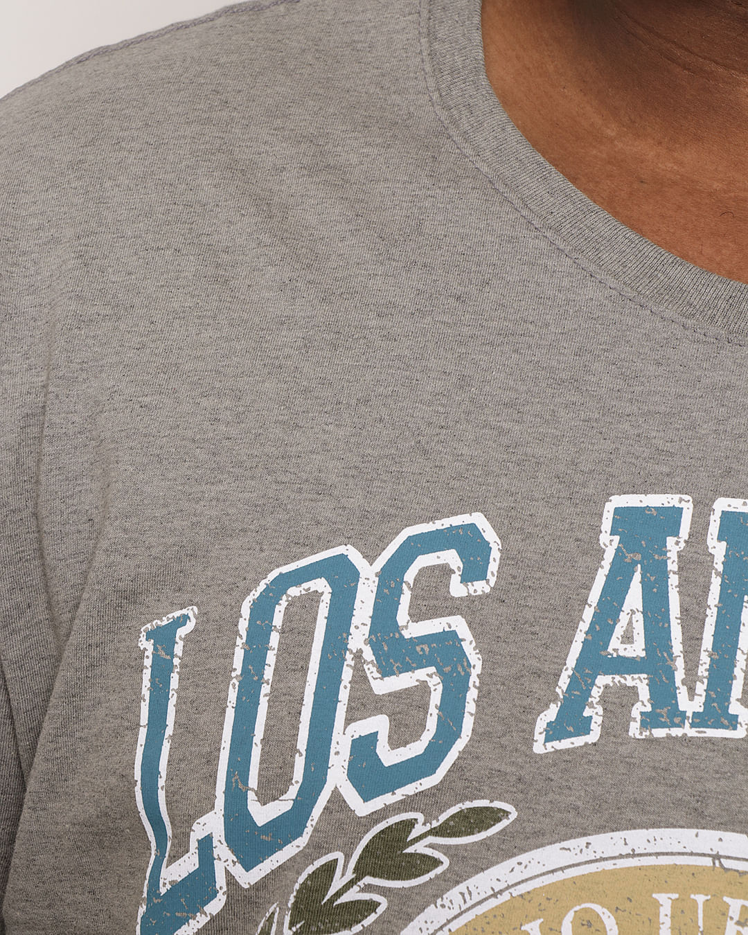 Camiseta-511512-Los-Angeles-Mcinza-Plus---Cinza-Claro