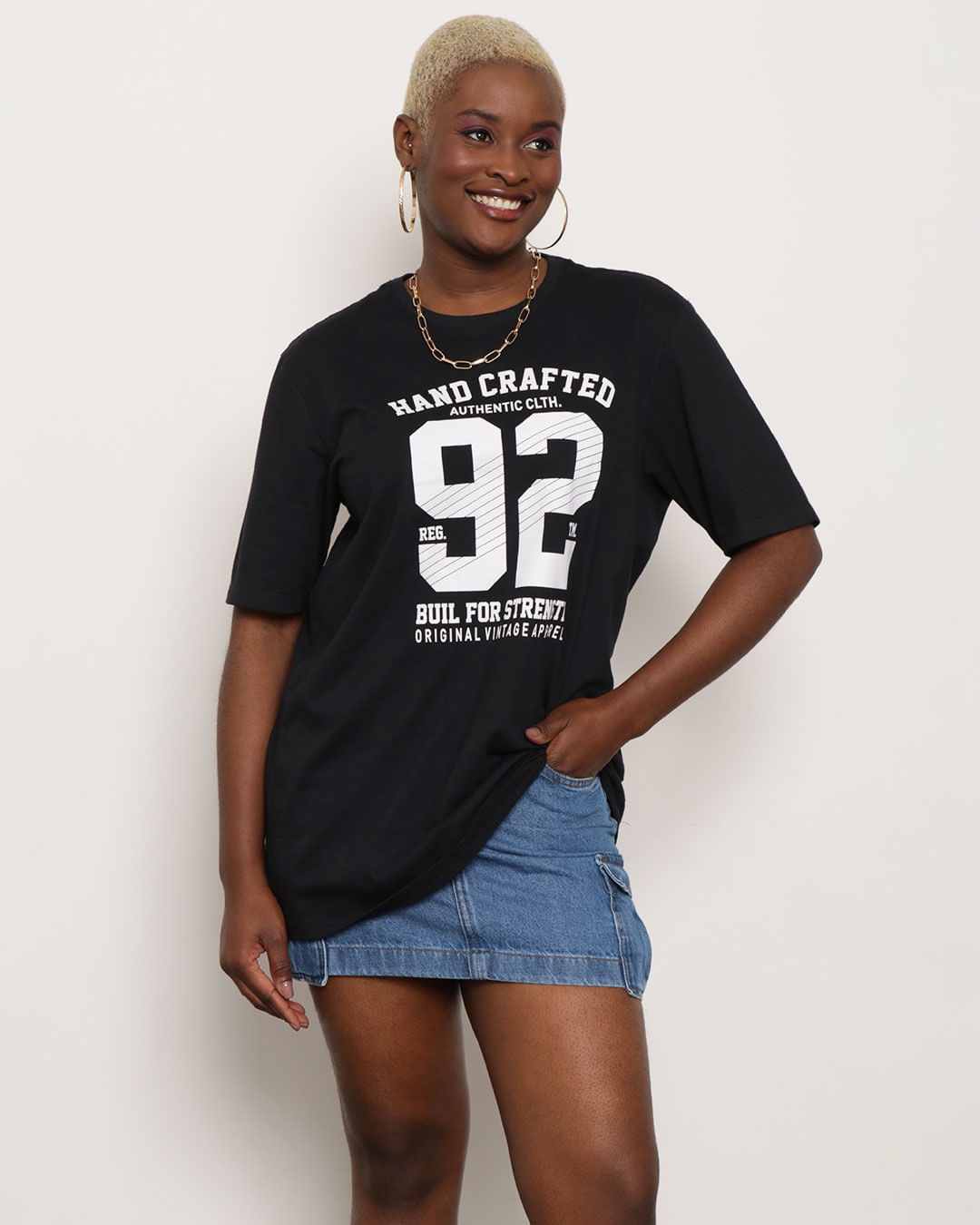 Camiseta-Mc-Over-Size-729303---Preto