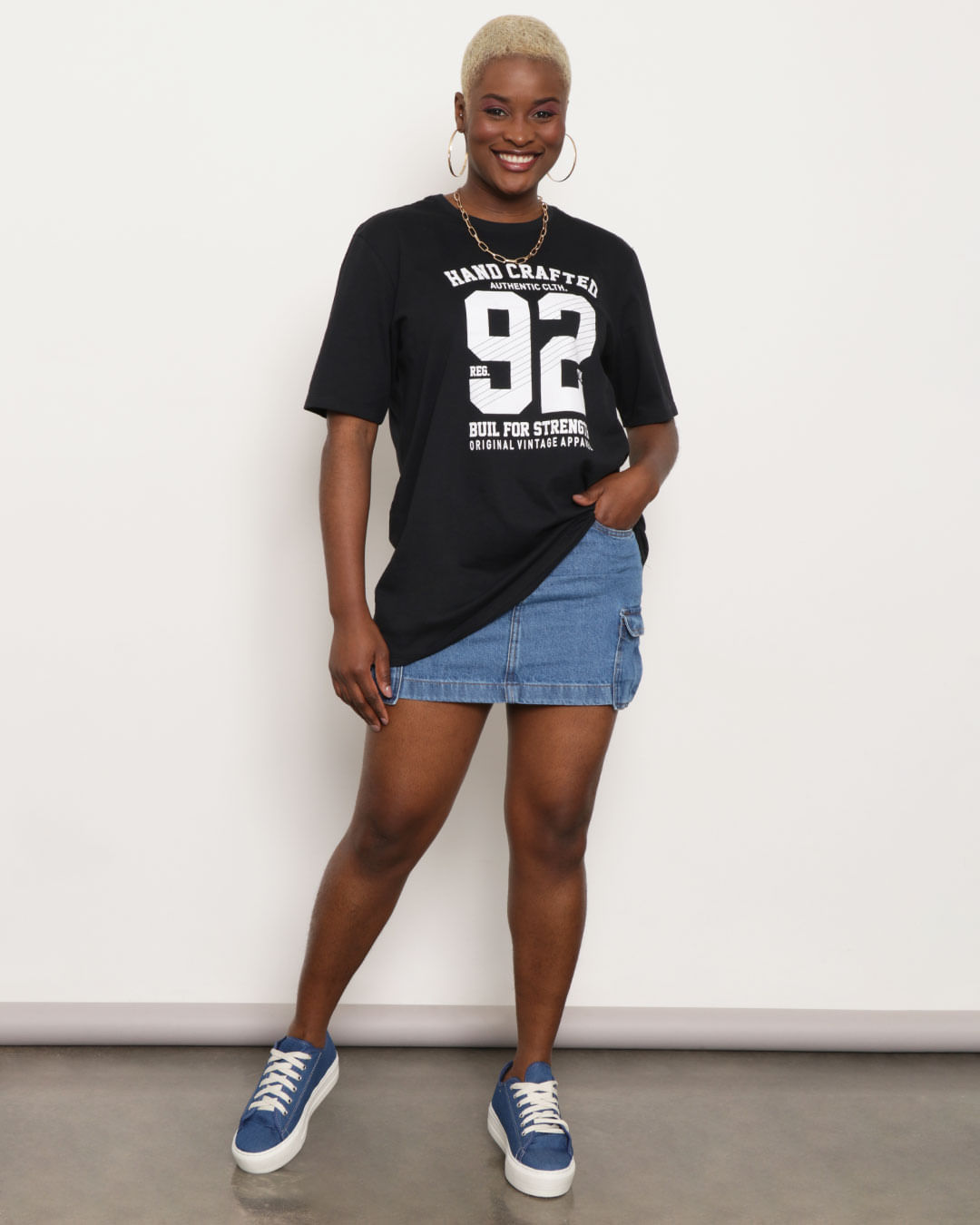 Camiseta-Mc-Over-Size-729303---Preto