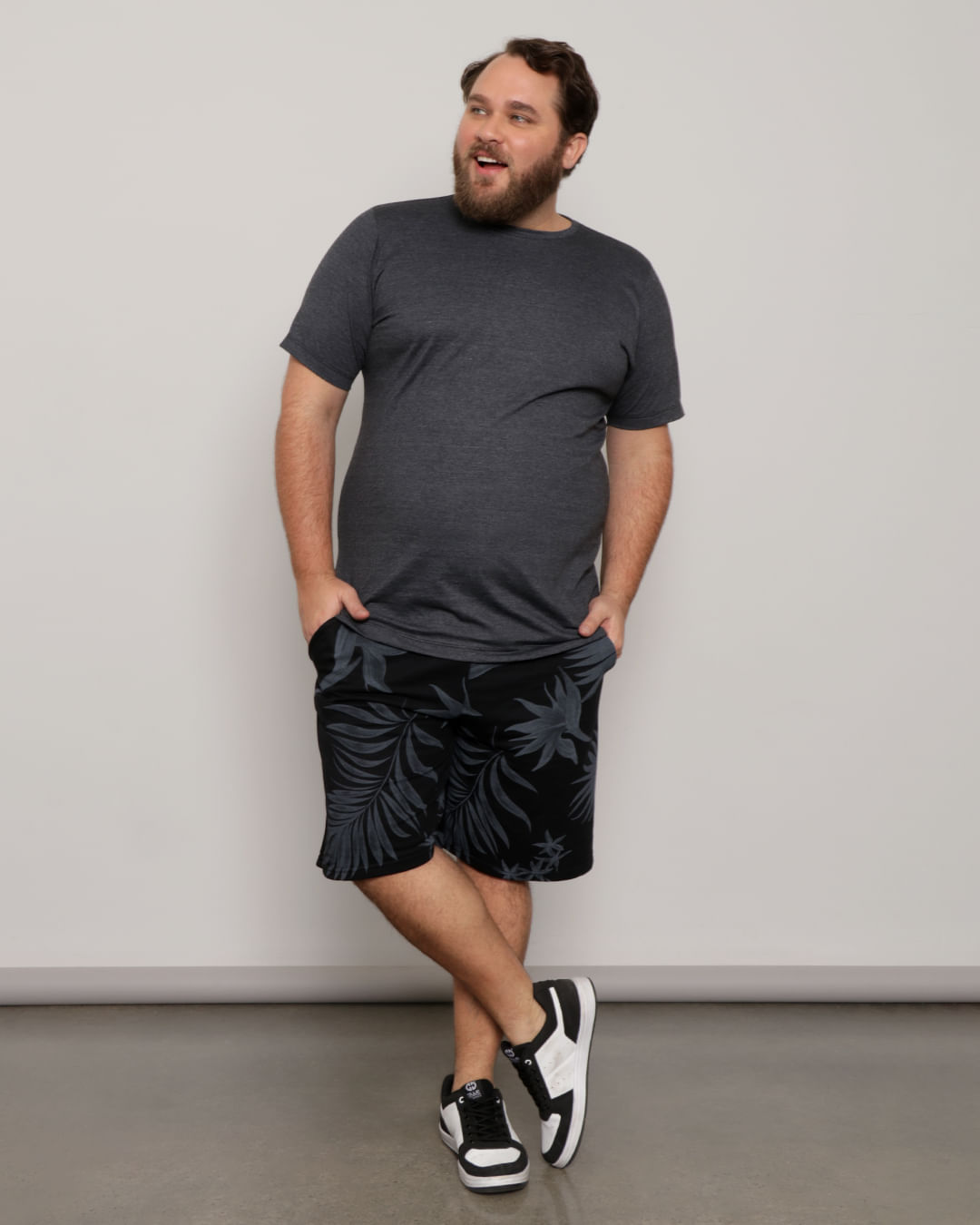 Bermuda-Moletom-Estampada-Floral-Pto-Plu---Preto-Floral