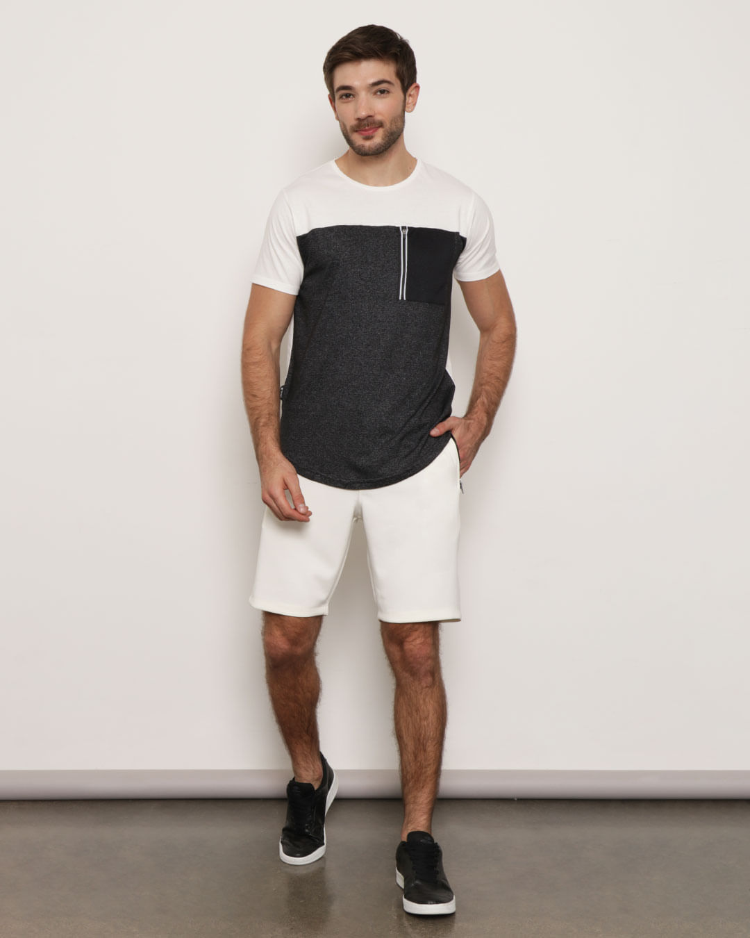 Camiseta-C-Bolso-Ziper-29402-P-Gg---Off-White
