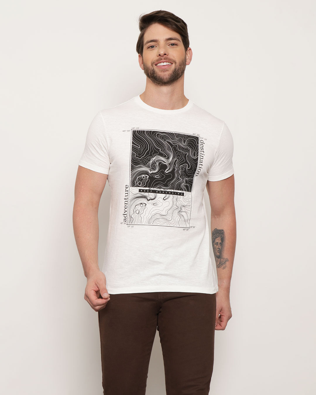 Camiseta-Masculina-Manga-Curta-Estampa-Off-White