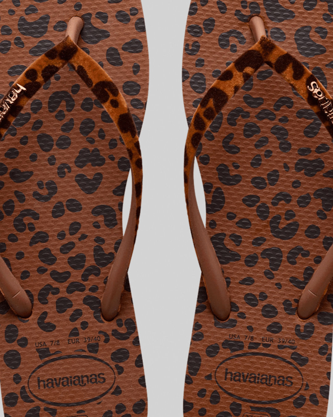Chinelo-Havaianas-Feminino-Slim-Square-Animal-Print-Marrom