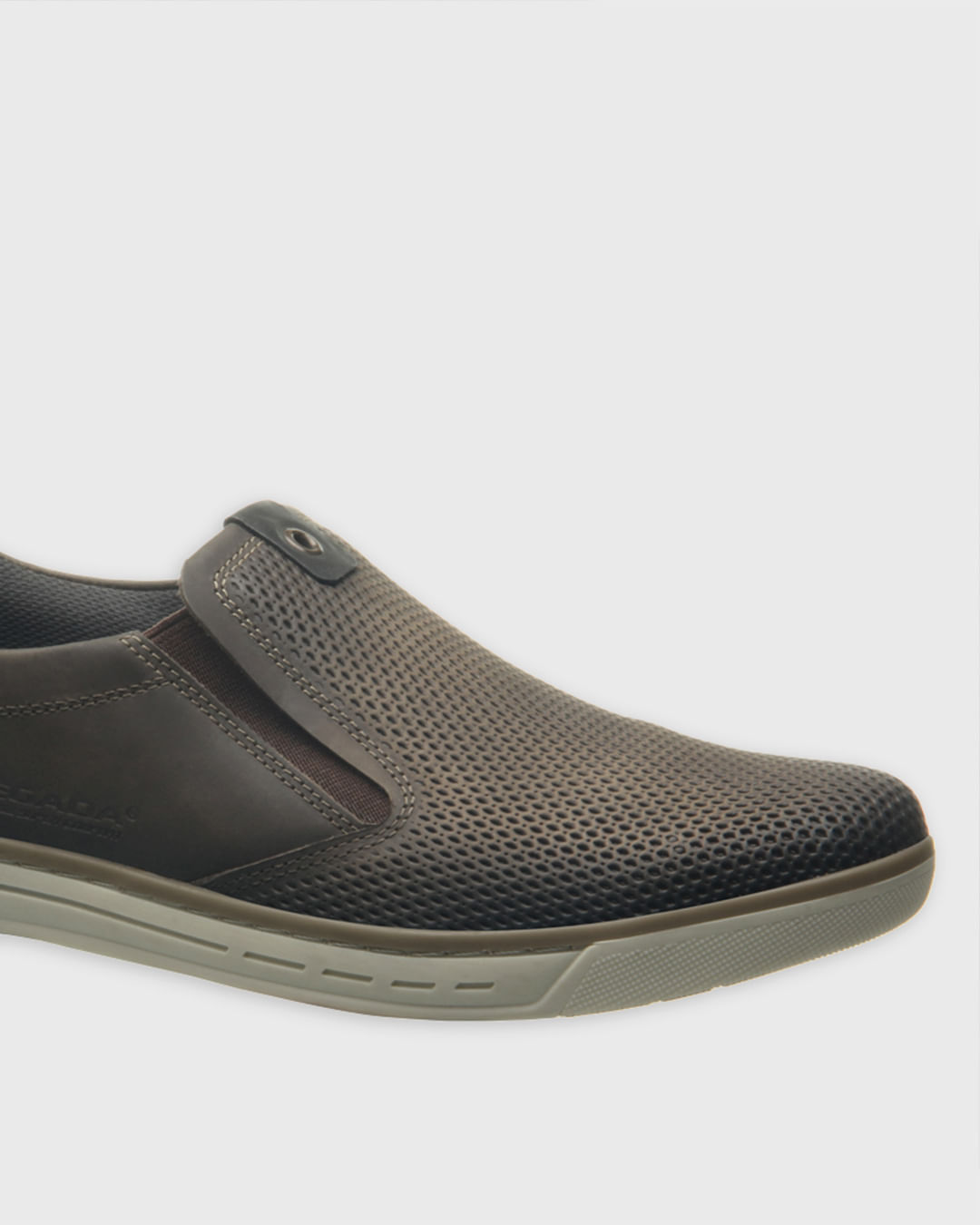 Slipon-119303-12-Cravo---Marrom-Medio
