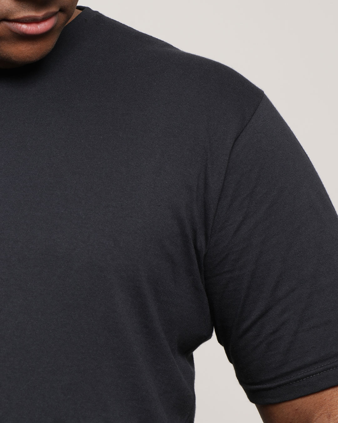 Camiseta-30881-Power-Goth-Pto-Plus---Preto