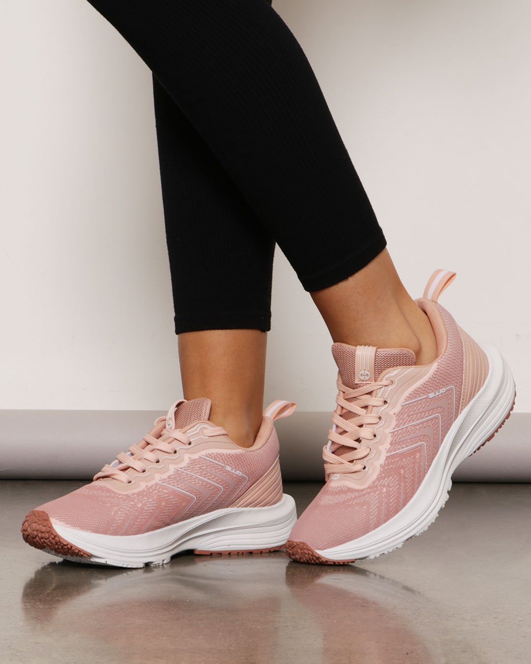 Tenis-Feminino-Esportivo-Cadarco-Rosa