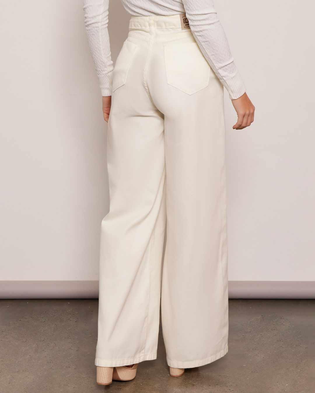 Calca-35941-Srj-Wide-Leg-Cargo-Fem-Ad---Bege-Claro