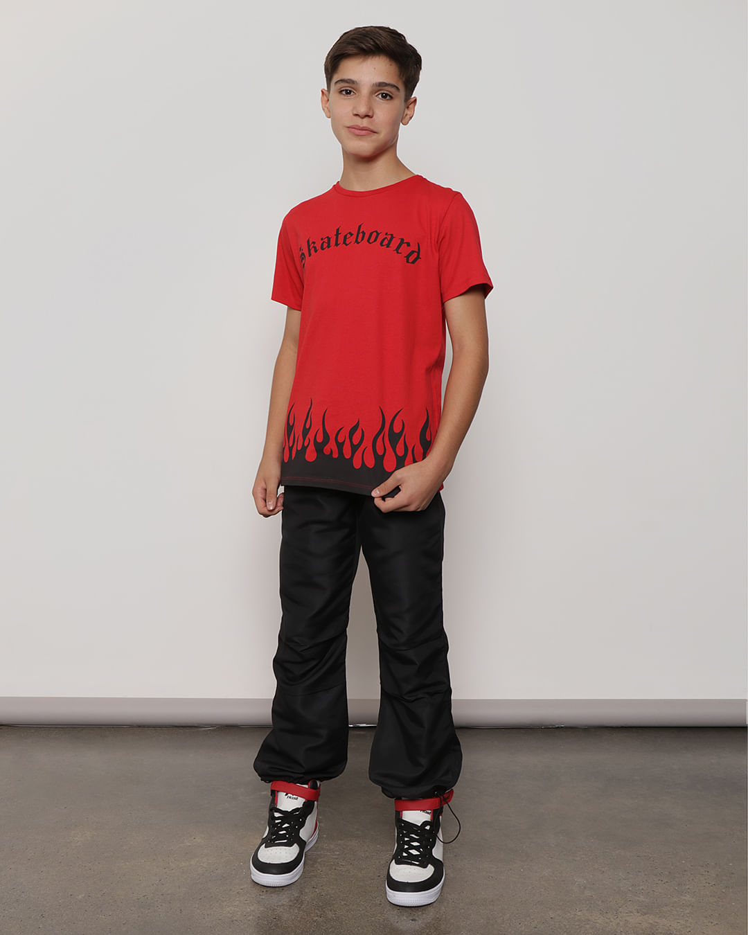 Camiseta-03260367-M-C-M-10-16-Urbano---Vermelho-Medio