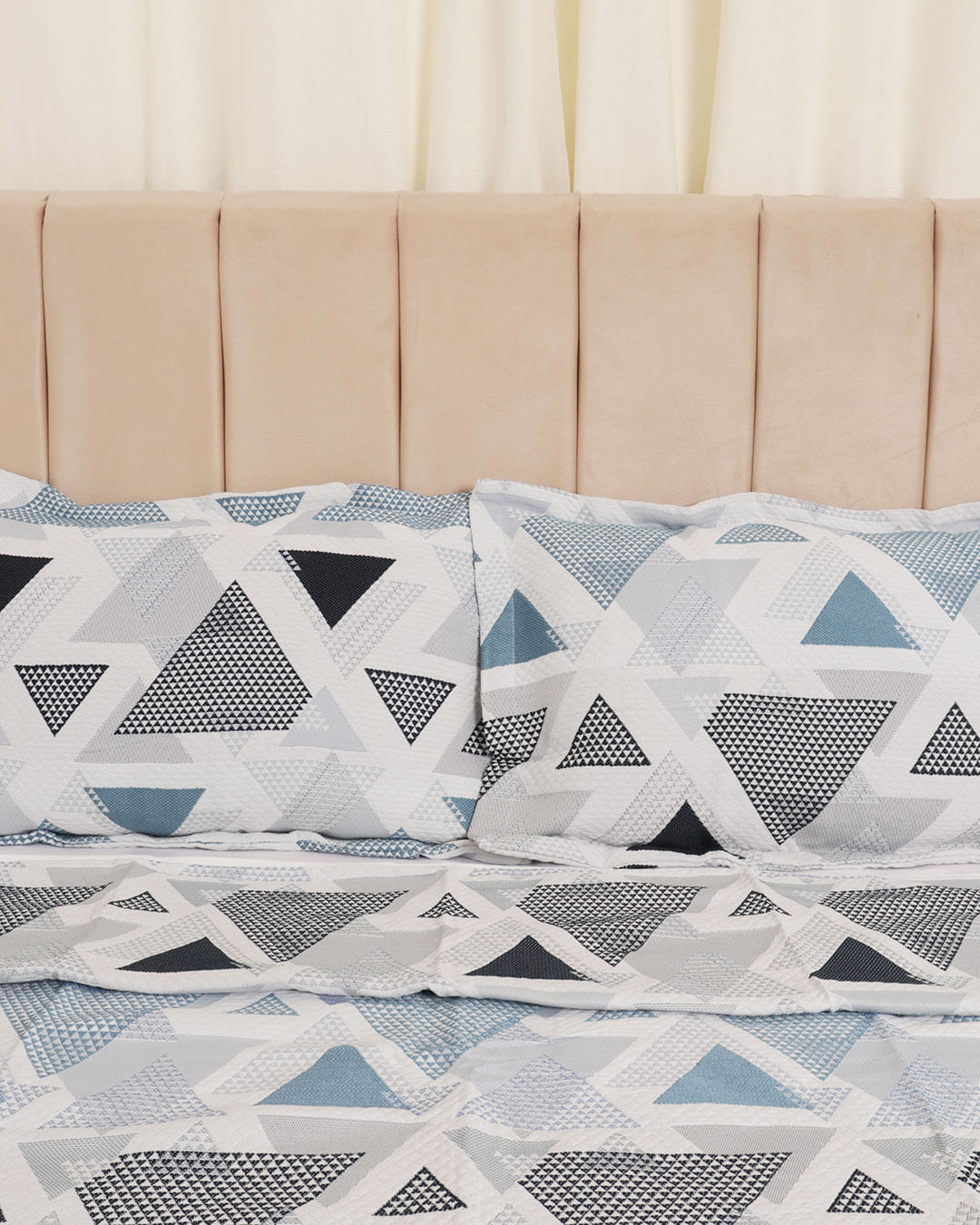 Kit-Colcha-Montblanc-Queen-230-X-260---Cinza-Geometrico