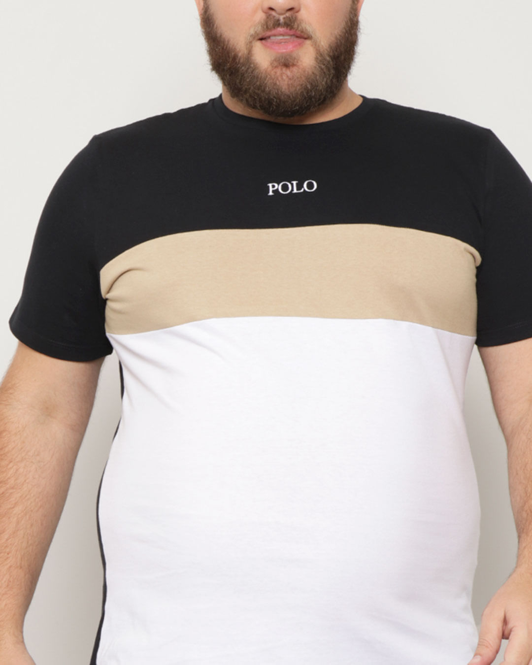Camiseta-28293-Polo-Recortes-Plus---Preto