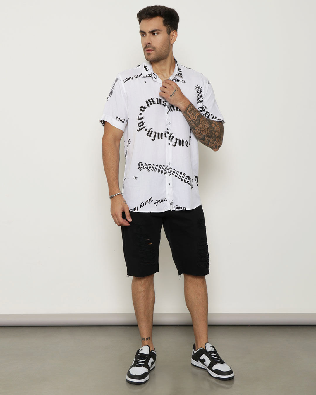 Camisa-Masculina-Estampada-Frases-Viscose-Branca