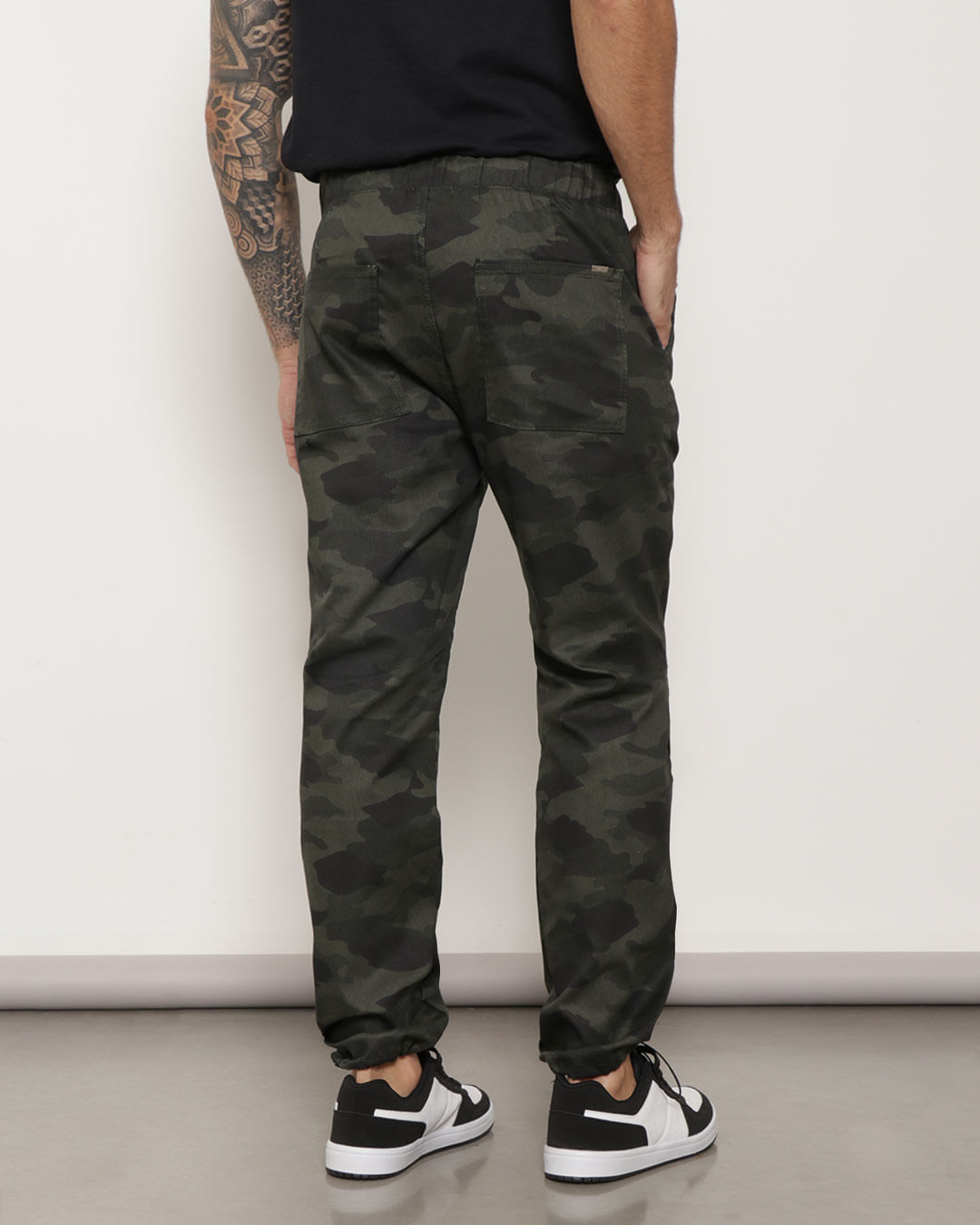 Calca-Sarja-Masculina-Parachute-Verde-Camuflada