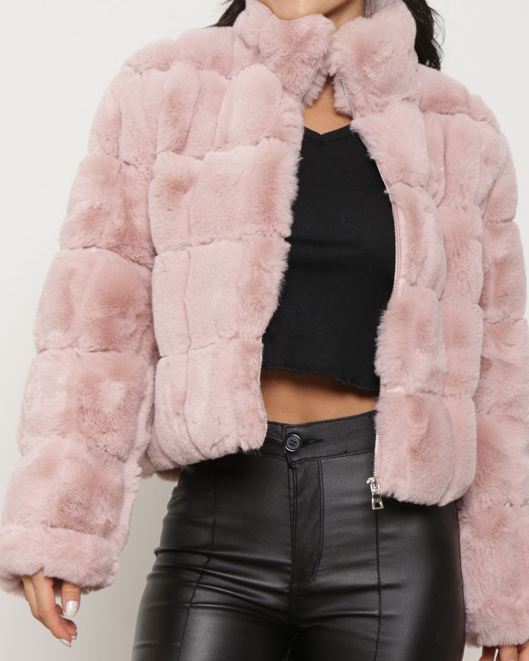 Jaqueta-Feminina-Cropped-Pelinho-Rosa