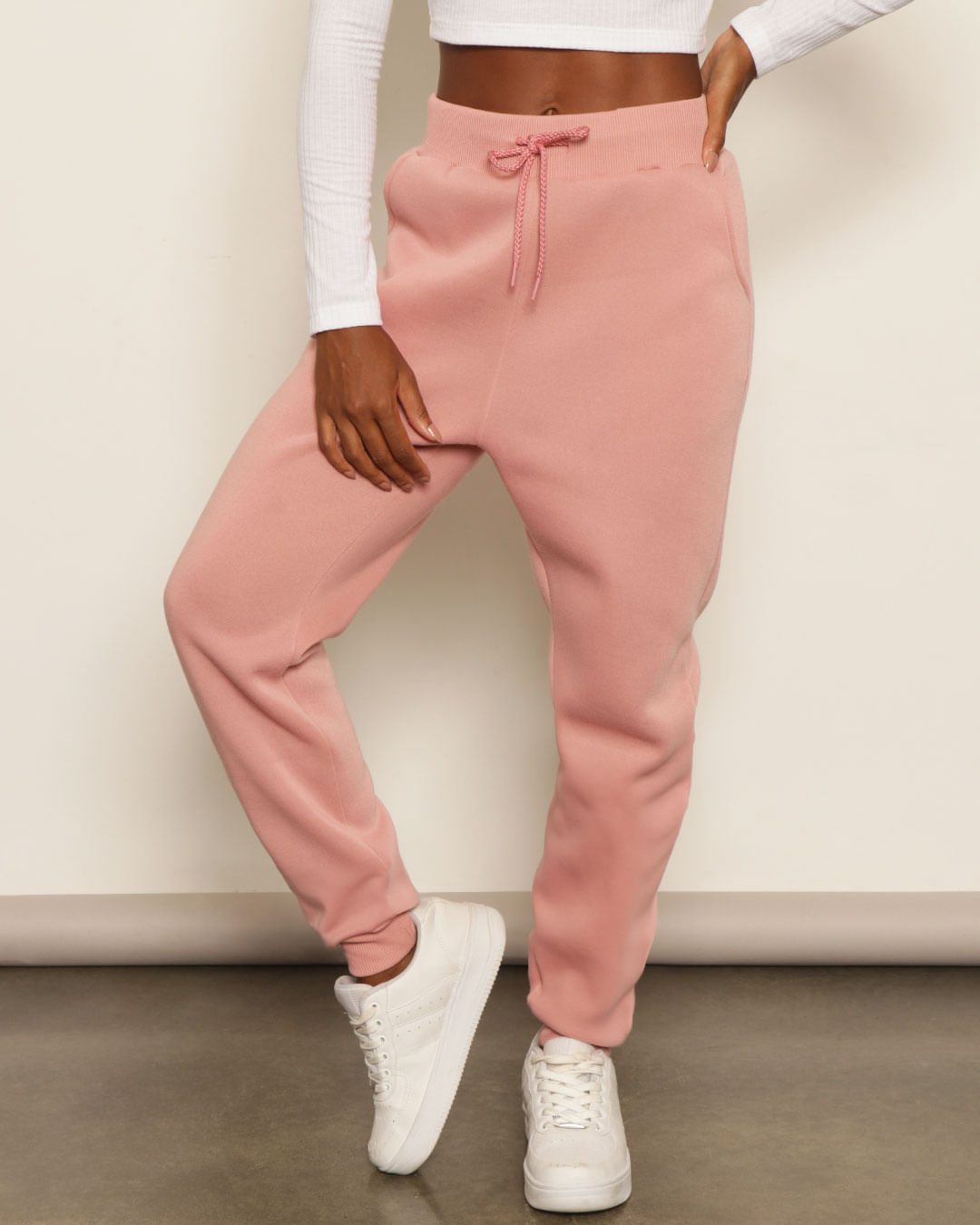 Calca-Moletom-Feminino-Com-Bolso-Jogger-Rosa