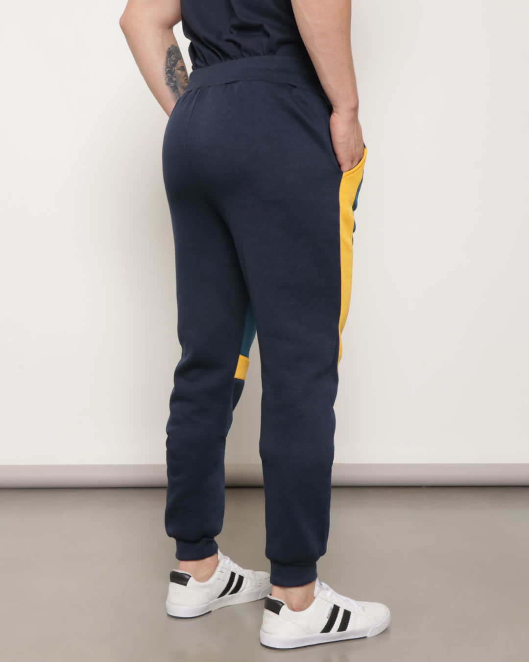 Calca-Moletom-Masculino-Jogger-com-Recortes-Led-Azul