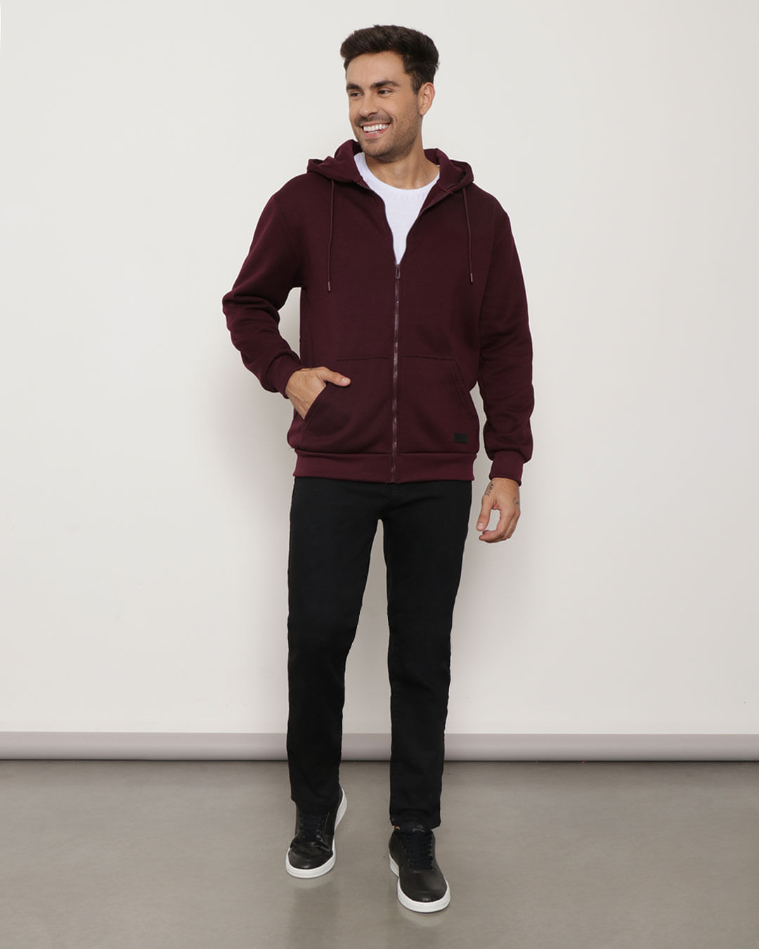 Casaco-Masculino-Moletom-Masculino-Liso-Vinho