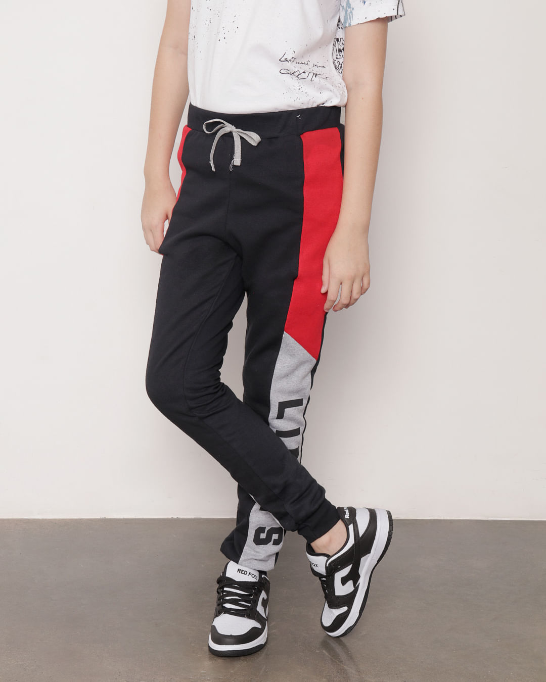Calca-Moletom-Juvenil-Jogger-Com-Estampa-Preto