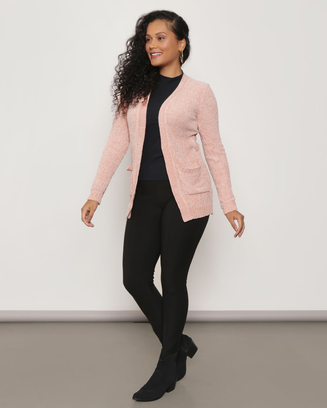 Cardigan-Feminino-Chenille-Com-Bolso-Rosa-Claro