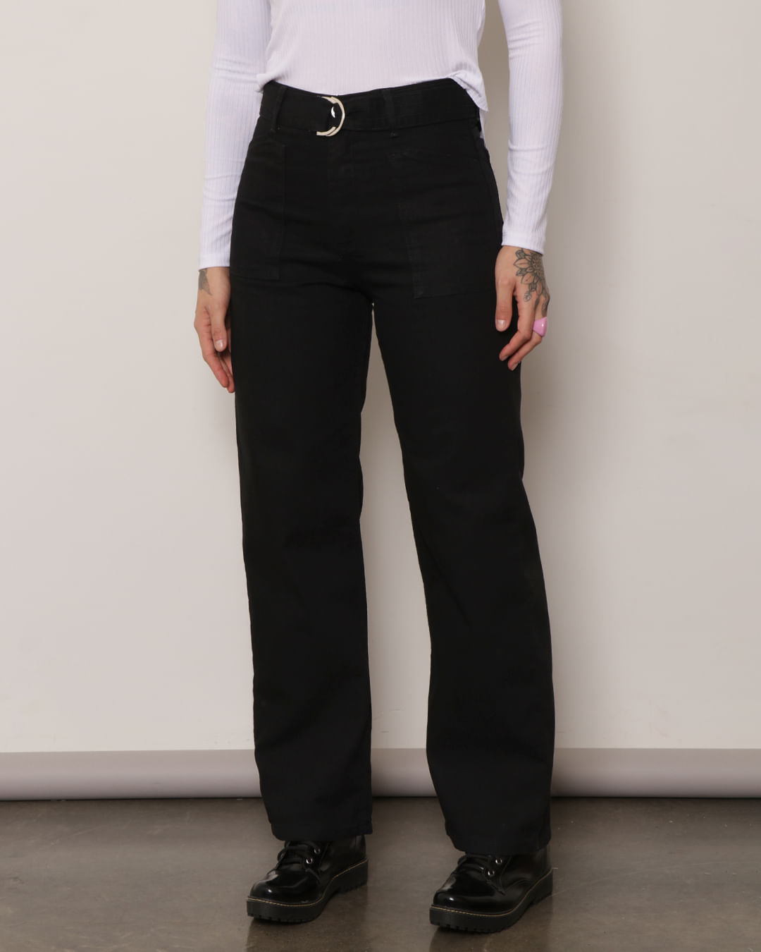 Calca-22602998-Srj-C-Cint-Reta-Fem-Ad---Black-Jeans-Medio