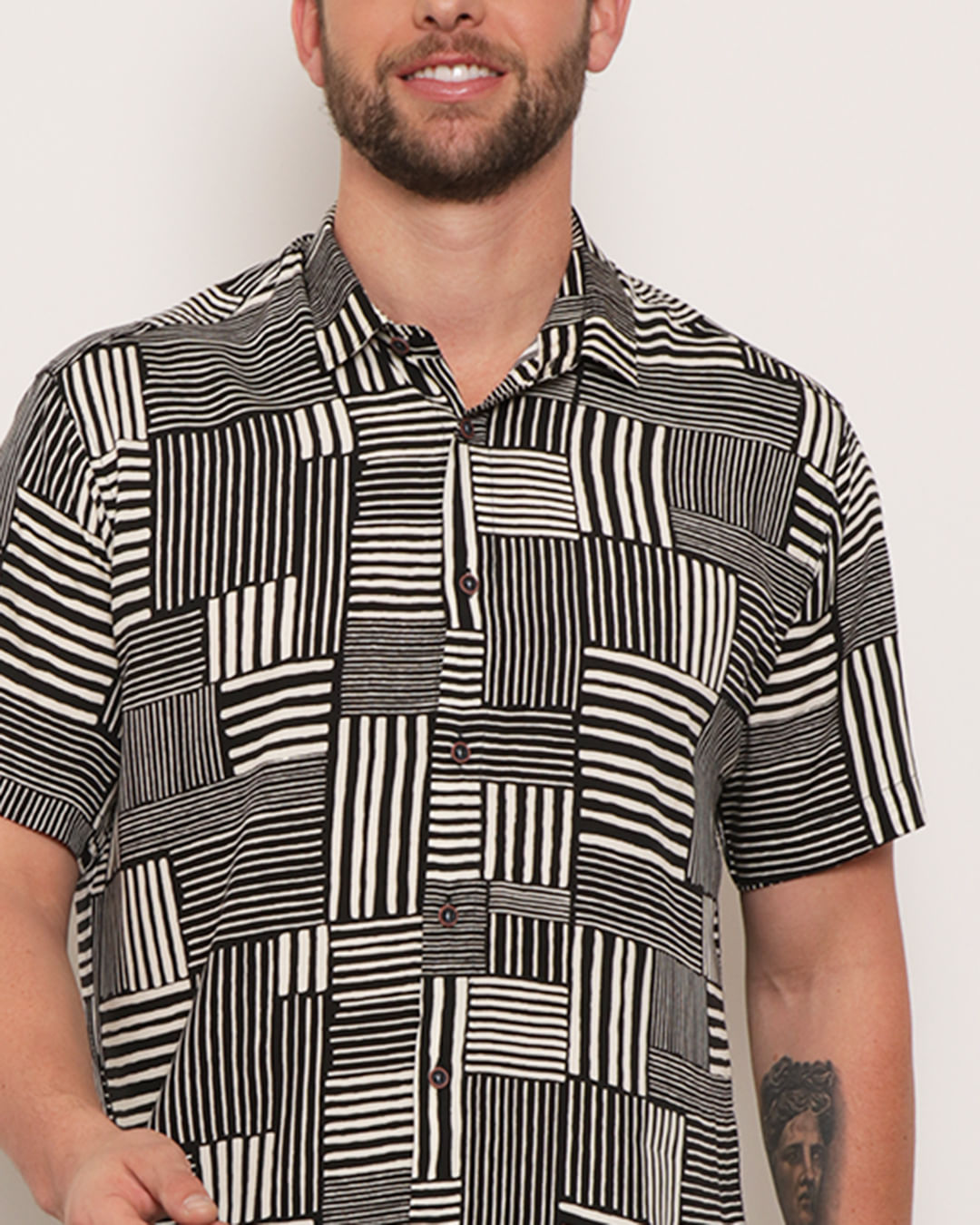 Camisa-Visc-Ref50503-Est-Listra---Preto-Listrado