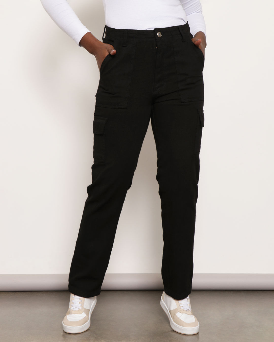 Calca-Re507-Srj--Bolso-Cargo-Fem-Ad---Preto