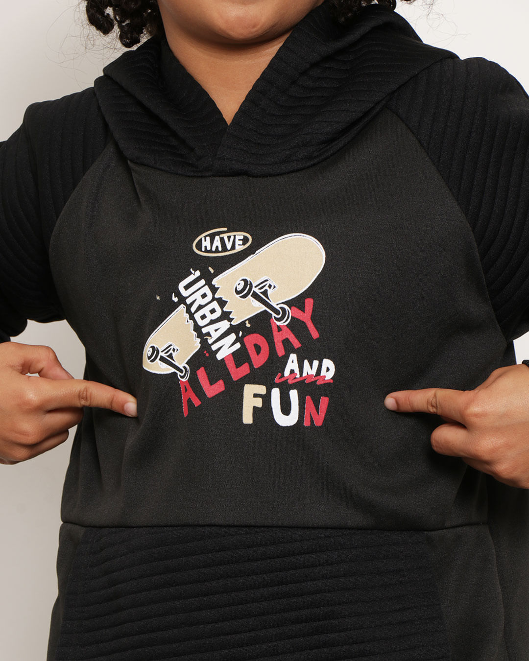 Blusa-T37702-Hel-Fc-Cp-M-410-Urbano---Preto