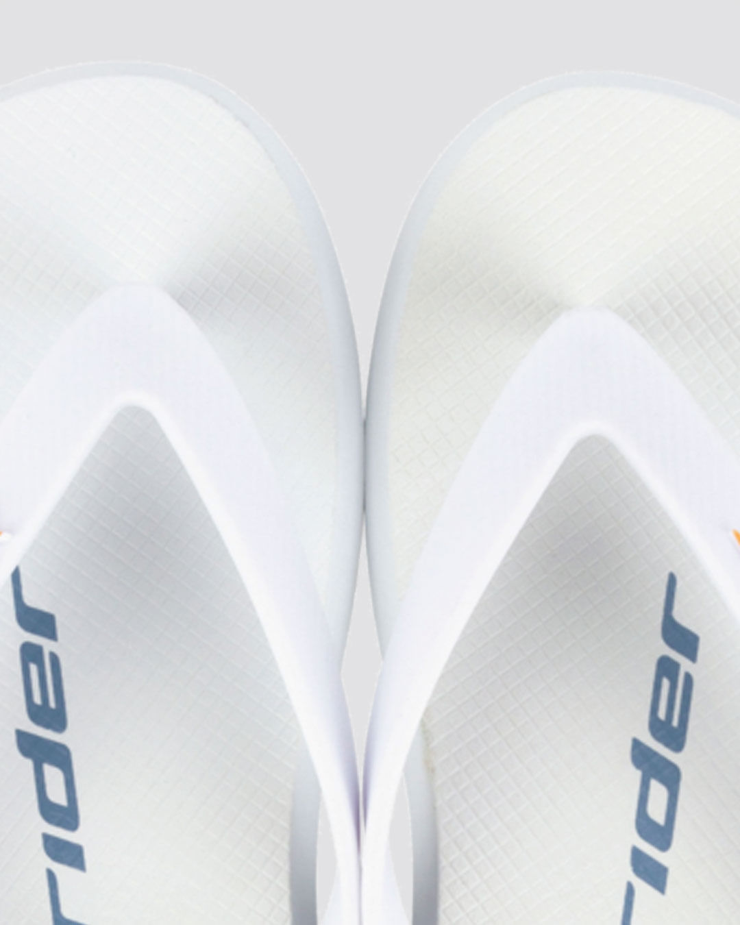 Chi-Mas-11818-As071-Branco-R1---Branco