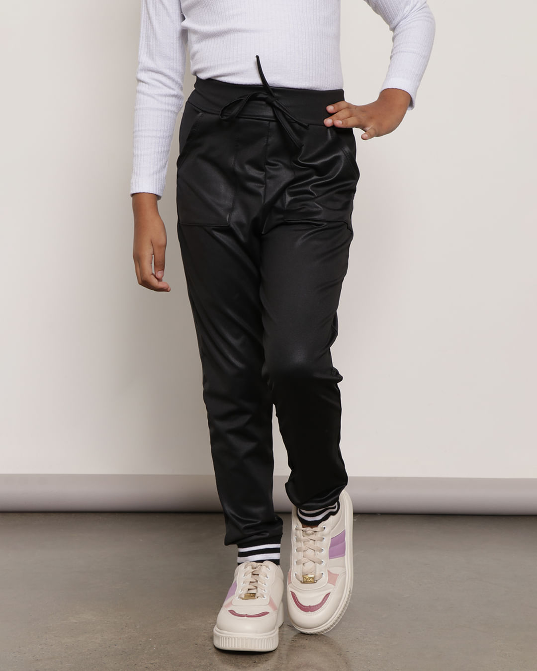 Calca--10273-Cirre-Jogger-F-410---Preto