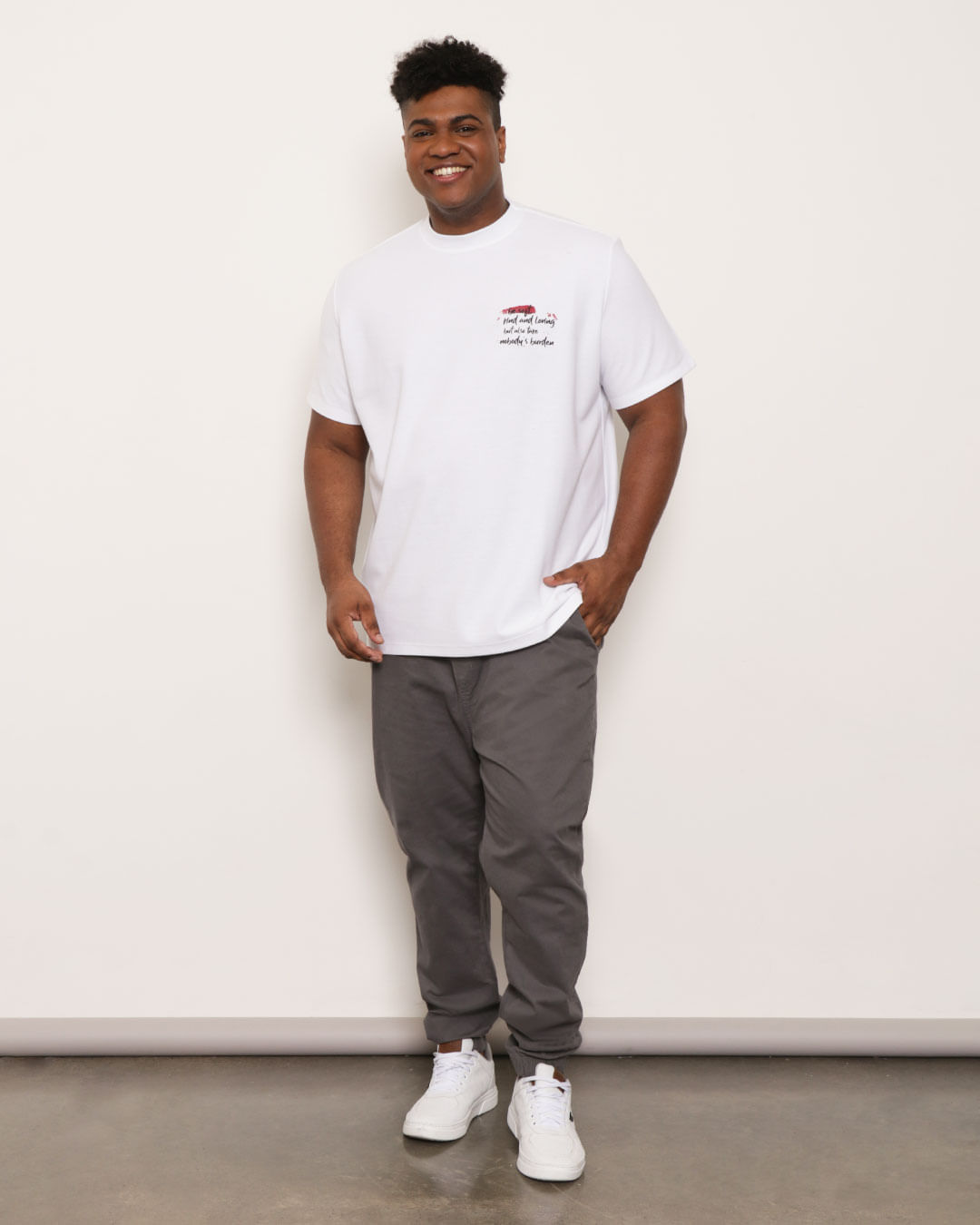 Camiseta-1512515-Favo-Bco-Dif-Plus---Branco