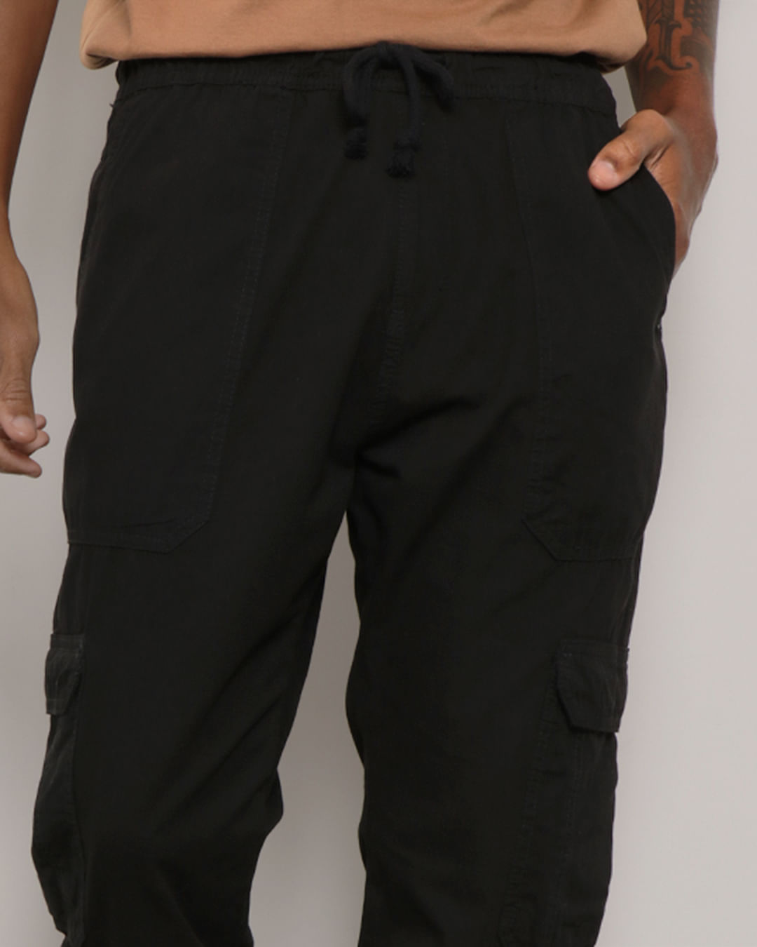 Calca--Sja-Jvm-Jgg-Pto-Cgocarpin-905793p---Preto