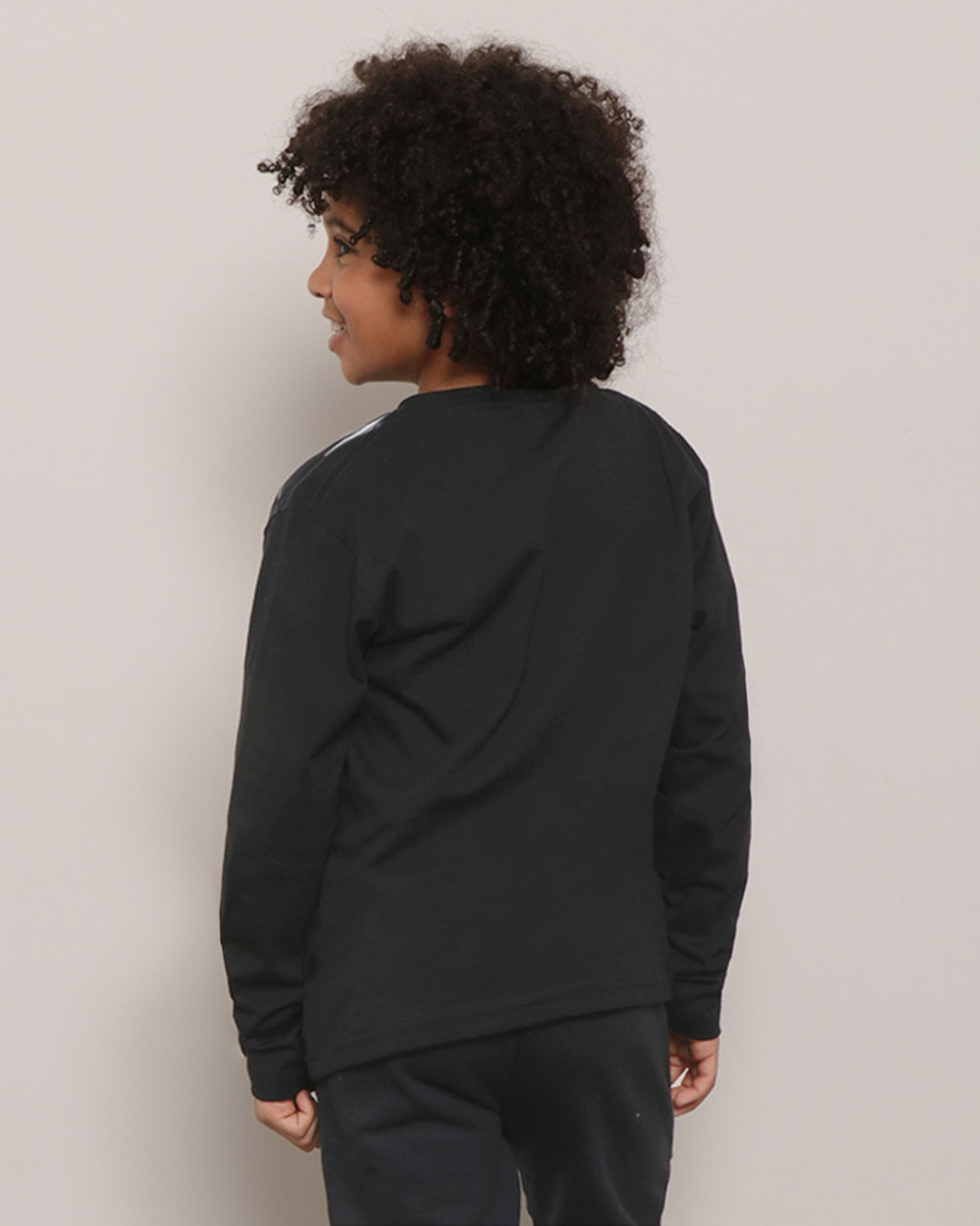 Camiseta-Ch33642-Ml-M410-Pant-N---Preto