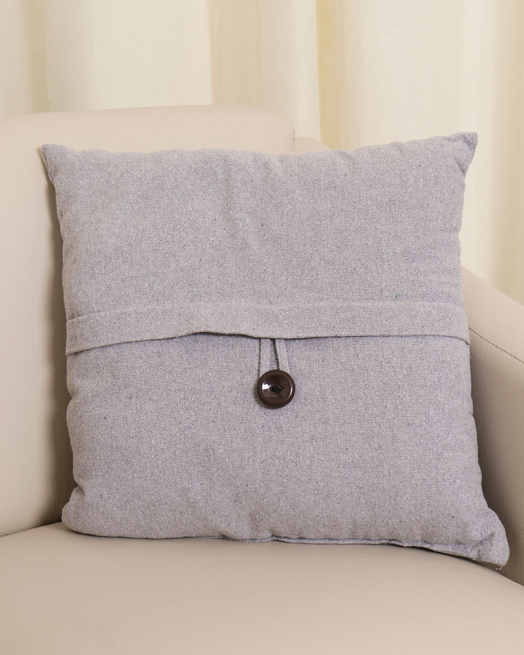 Almofada-Solid-40x40-C-Botao-Sort---Cinza-Medio