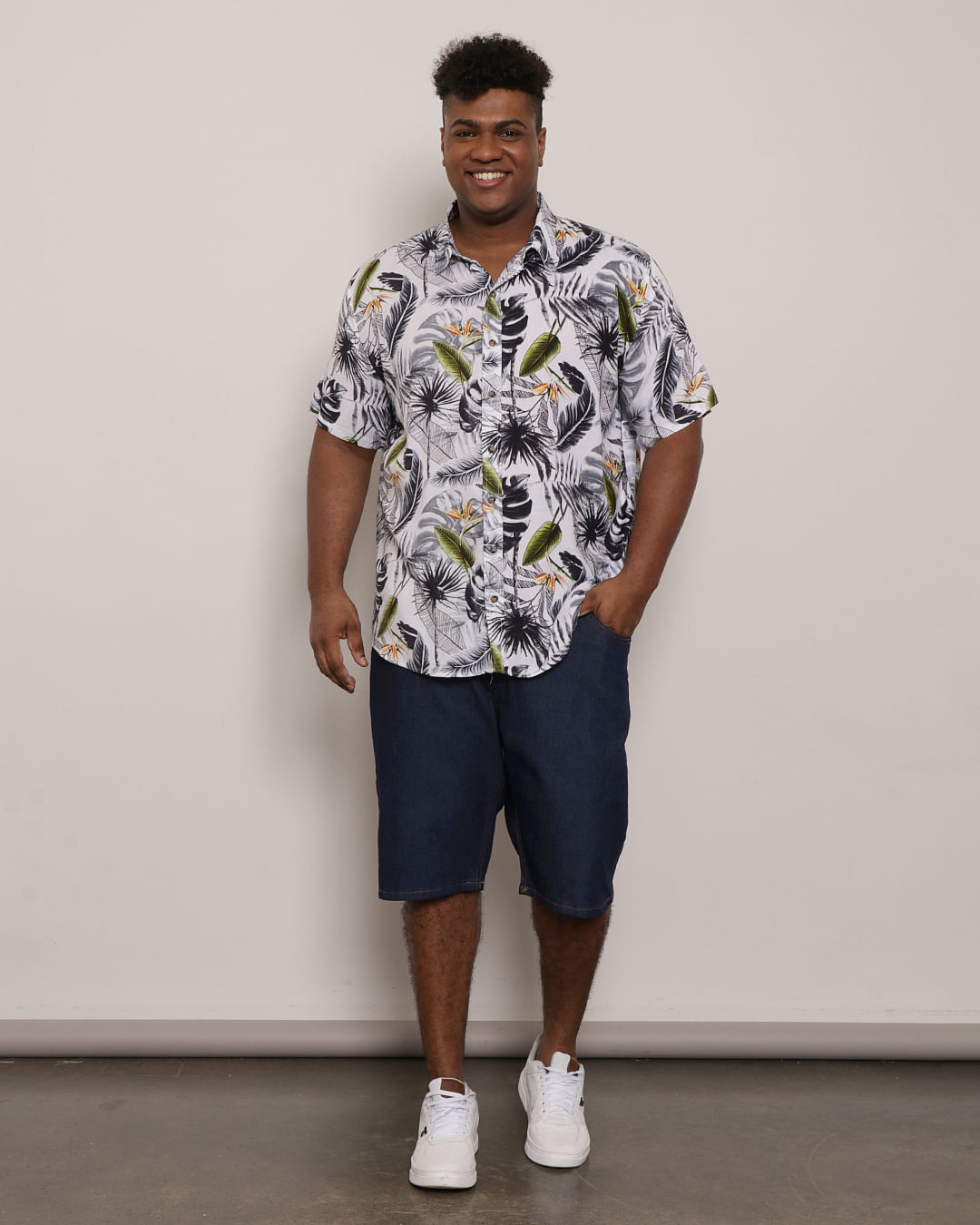 Camisa-214169-Mc-Floral-Plus---Branco-Floral