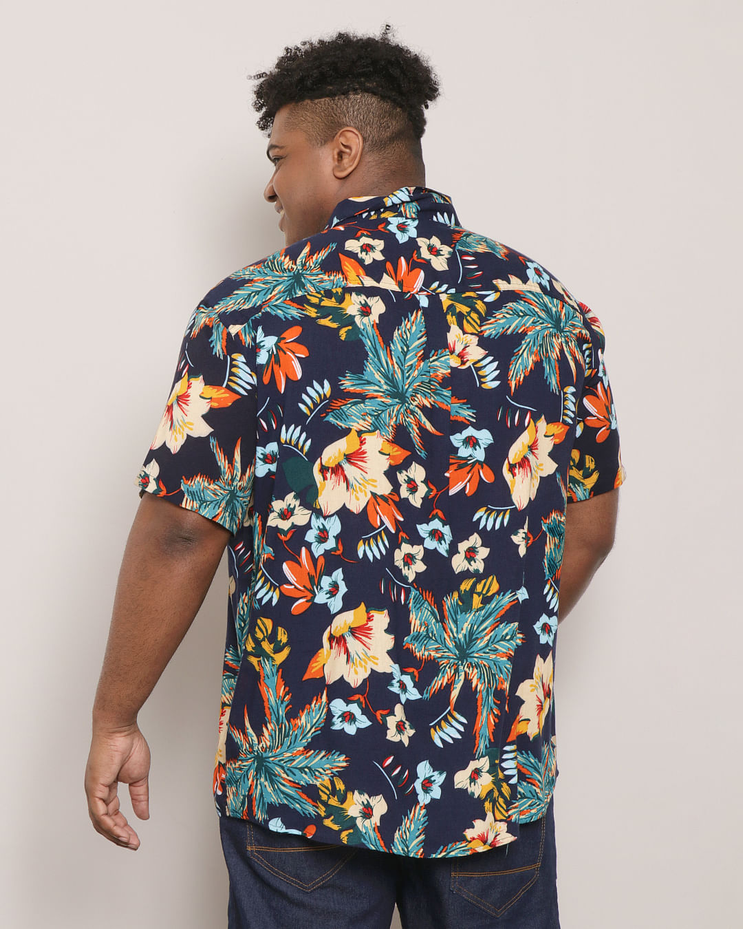 Camisa-214169-Mc-Floral-Plus---Preto-Floral